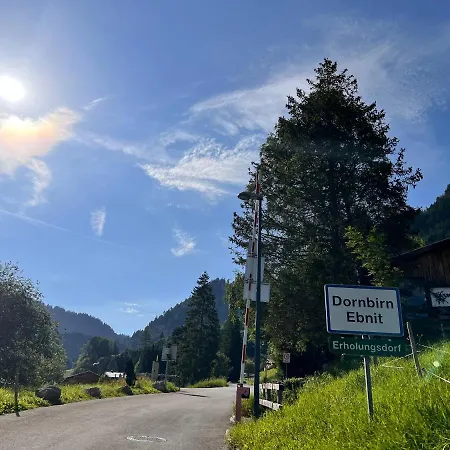 Haus Susi Дом отдыха Дорнбирн